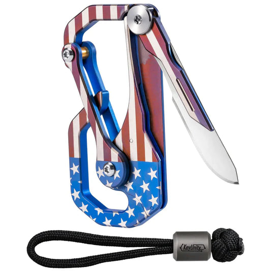 Multifunctional Carabiner Clip with Blade