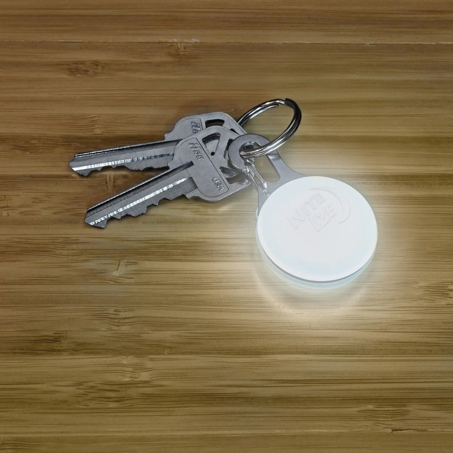 SPOTLIT® RECHARGEABLE CARABINER LIGHT