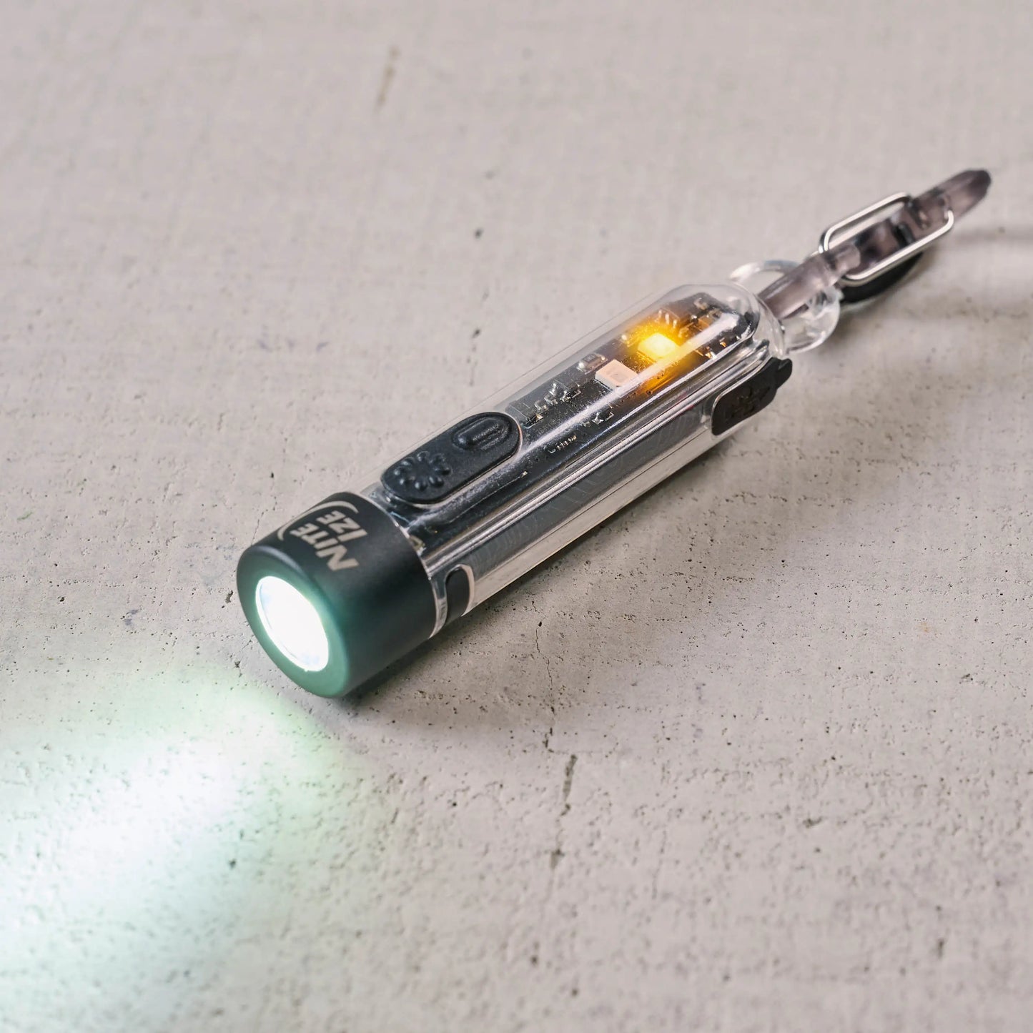 RADIANT RF7 RECHARGEABLE KEYCHAIN FLASHLIGHT