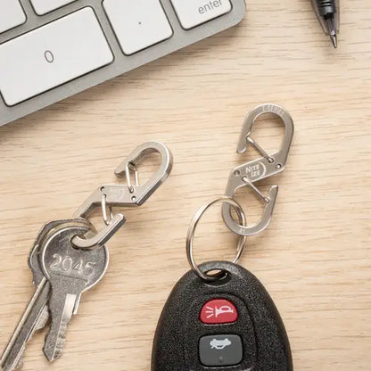 Z-SERIES® DUAL CARABINER
