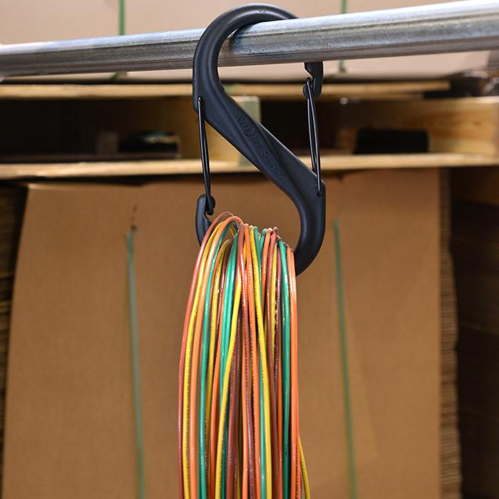 S-Biner of Plastic.