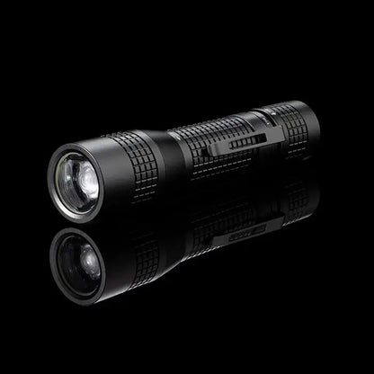INOVA 713LM T7R RECHARGEABLE FOCUSING FLASHLIGHT